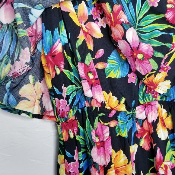 Arizona Jeans Company Tropical Floral Romper Black Size Small New With Tag - Picture 3 of 8